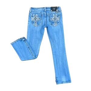 Miss Me low rise cross embroidered bootcut jeans size 29x31